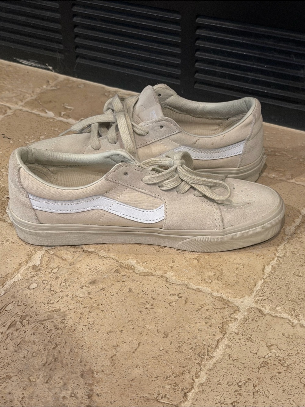 Vans Women's Low-Top Suede Sneakers in Light Beige with White Stripe